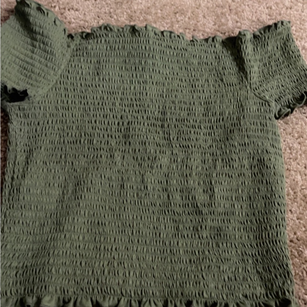 Rue 21 crop top
